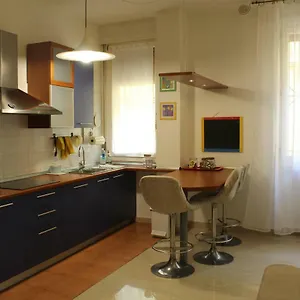 Carbonara Apartamento Bolonia